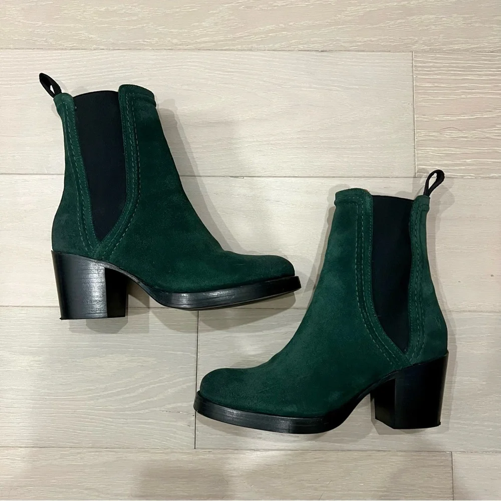 Frye Jean Chelsea Boots - Picture 1 of 14